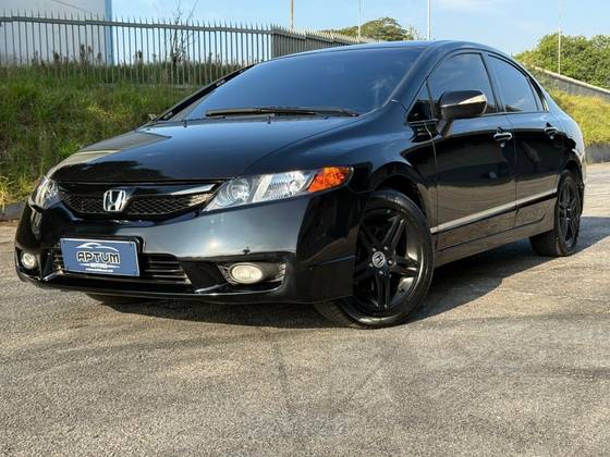 HONDA CIVIC 1.8 EXS 16V FLEX 4P AUTOMÁTICO HONDA CIVIC 1.8 EXS 16V FLEX 4P AUTOMÁTICO